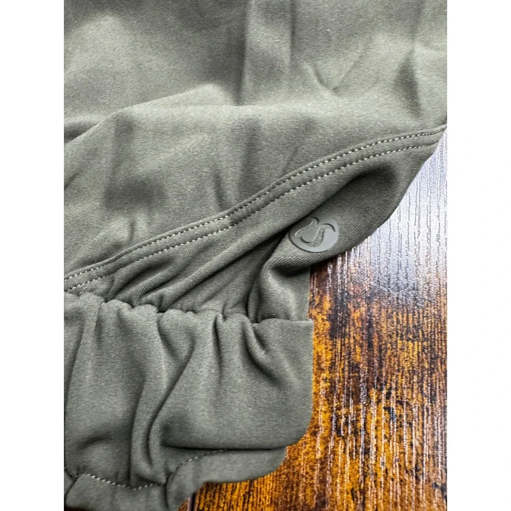 Lululemon On the Fly Jogger Pants Olive Green‎ Drawstring Elastic Waist Women 4
